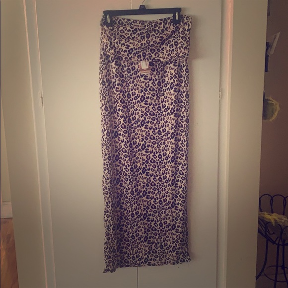 Top and skirt - Picture 1 of 2